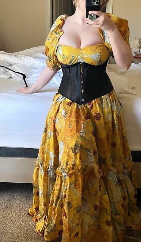 Joanne Rose adult model photo