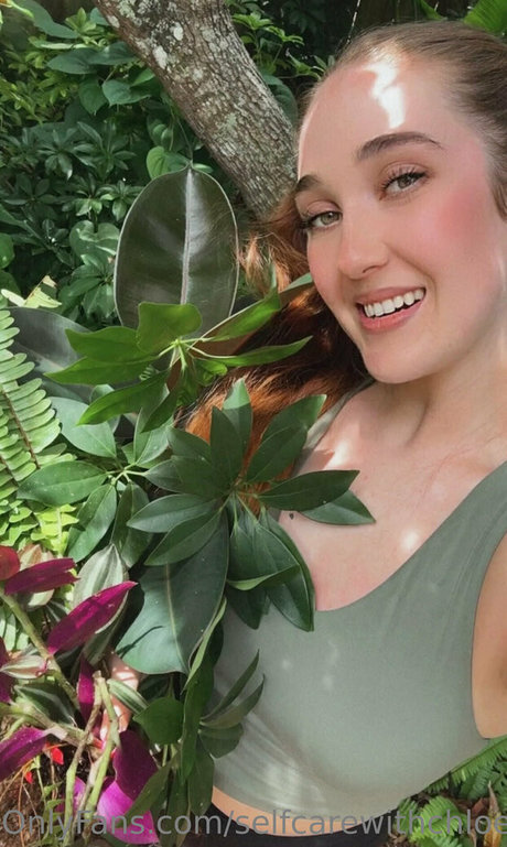 selfcarewithchloe star beautiful pics