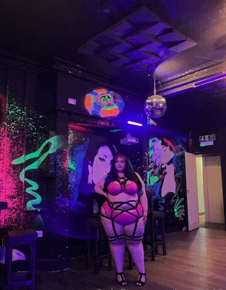 lana2002 model art photos