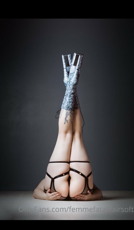 Femmefataleairsoft exclusive star photos