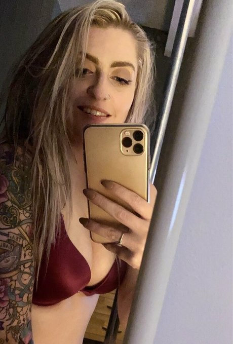 Femmefataleairsoft nudes pornstar archive