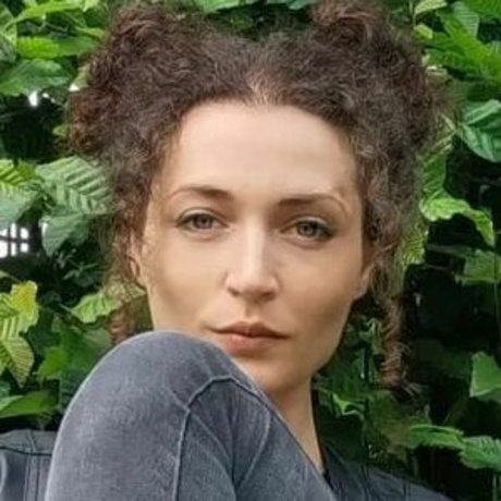 msdidi k adult actress galleries