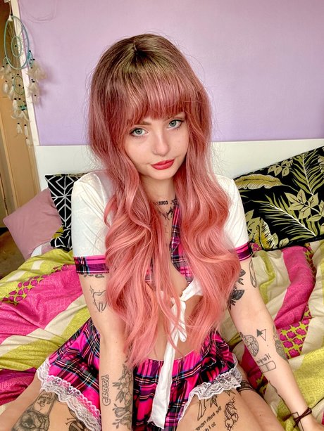 Miss Pixie ONLINE amp amp READY TO RATE COCK_ exclusive pornstar picture