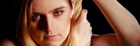 Kacey Corvus star top image