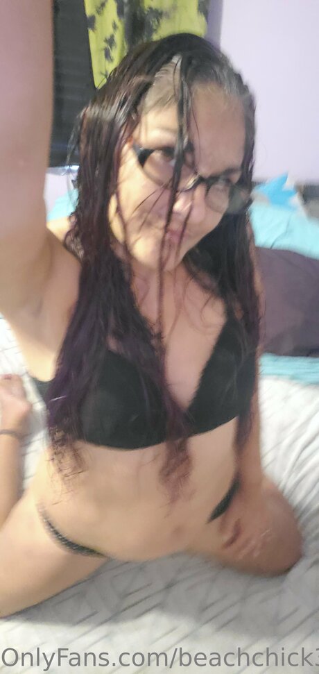 Beach Chick 321 best actress image