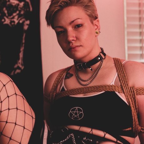 _BebieDoll_ star nude image