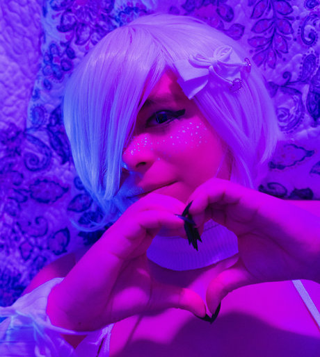 Bella Duwun hd pornstar img