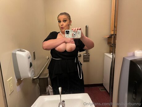 BBWBunny nude pornstar photos