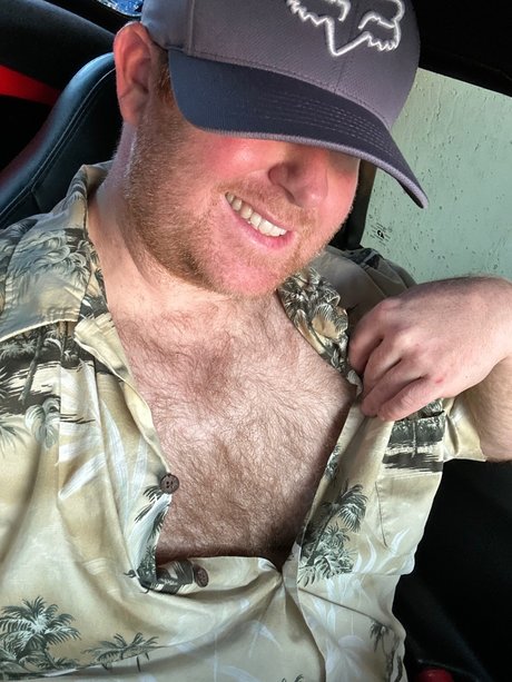 MikeHoncho model pornographic pic