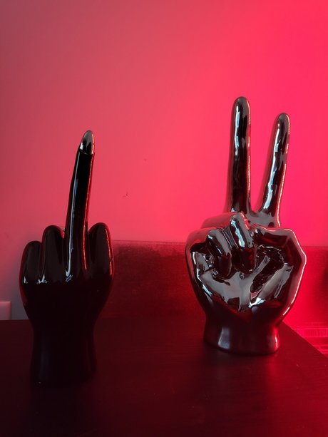 Mike Dirty best actress img