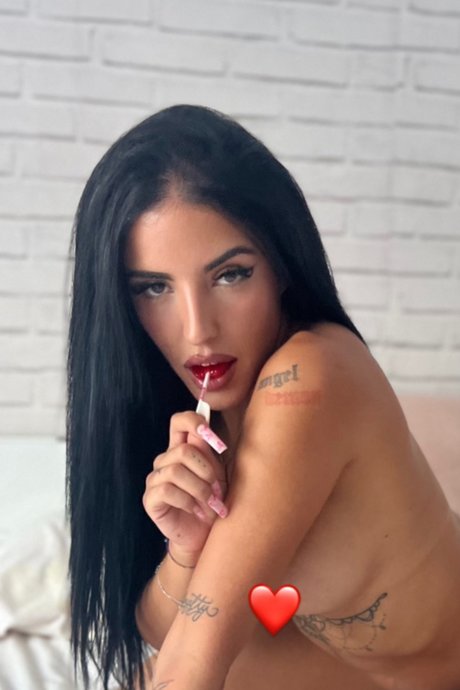 _Miiriamlm_ star adult pics