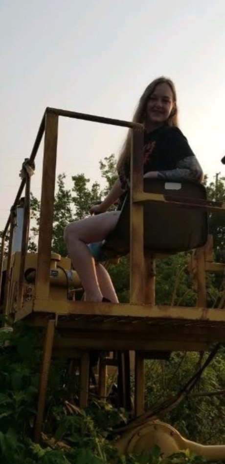 MightyMegan free pornstar pics