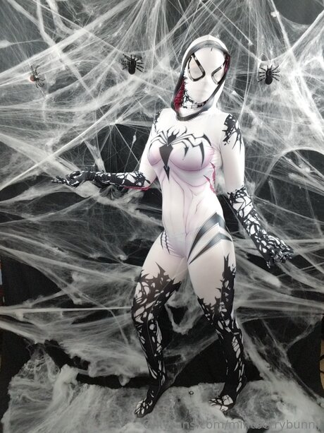 MintBerryBunny star naked photos