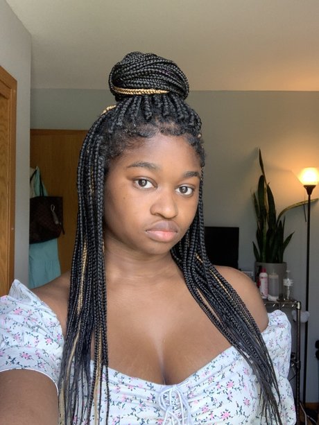 milkykgirl star nude gallery