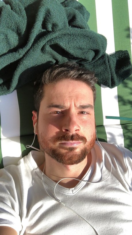 cerquami high quality model pic