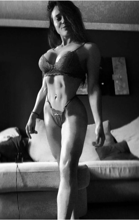 Mabelwellness Trainer pornstar sex gallery