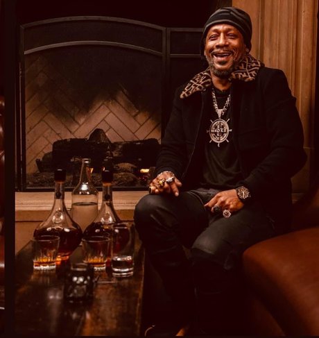 CaptionHook perfect actress img