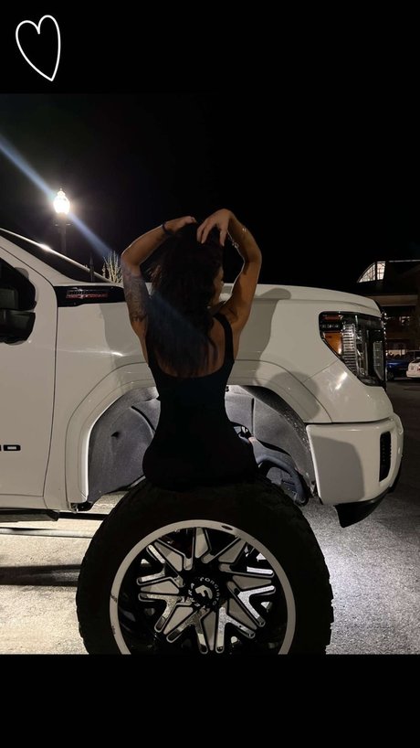 CarharttQueen_ erotic pornstar archive