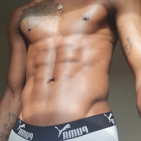 Miles Evans hot actress galleries