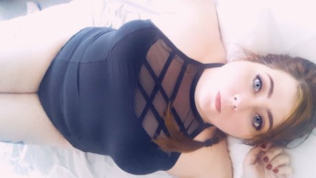 Miss Evanna Baron sexy actress image