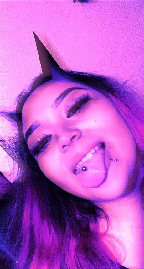 Jellypena pornstar adult picture