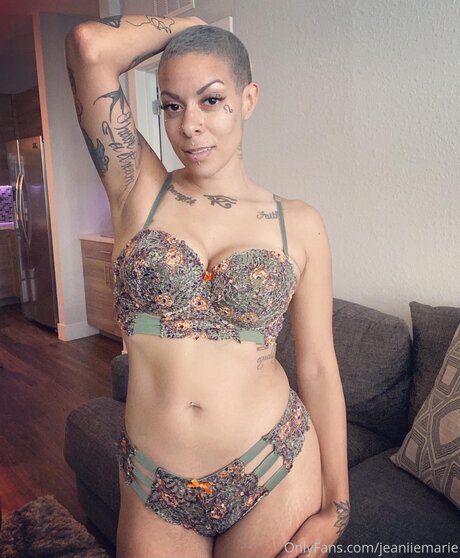 Jeanie Marie star best img