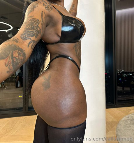 Armani Black top model pictures