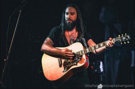 Captain Arrgasm pretty actress pics