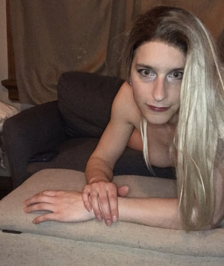 Miss Anastacia best actress img