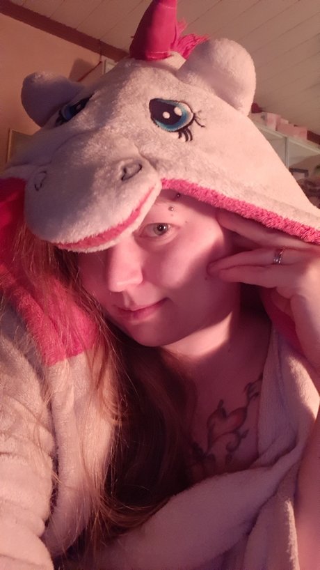 Mirella Milf model nudes images