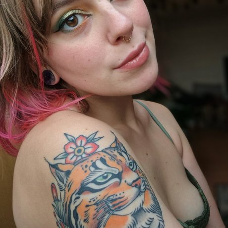 Amy Vanilla model nudes photo