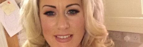 Tittytreats model pretty photos