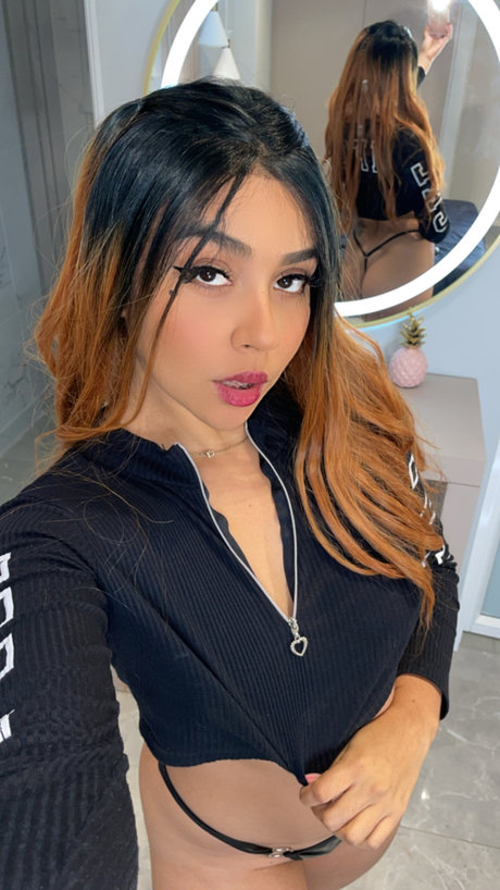 Jessiemegan nudes model images