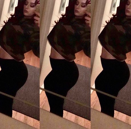 Candi Love pornstar nude photo