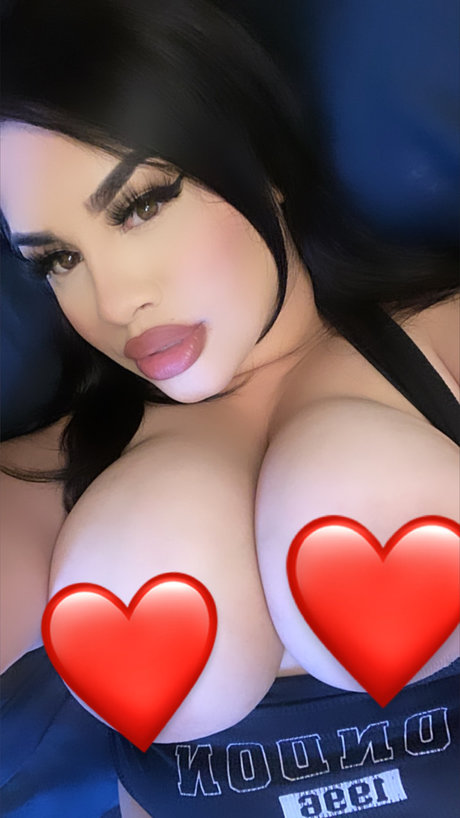 Mamiiii model nudes images