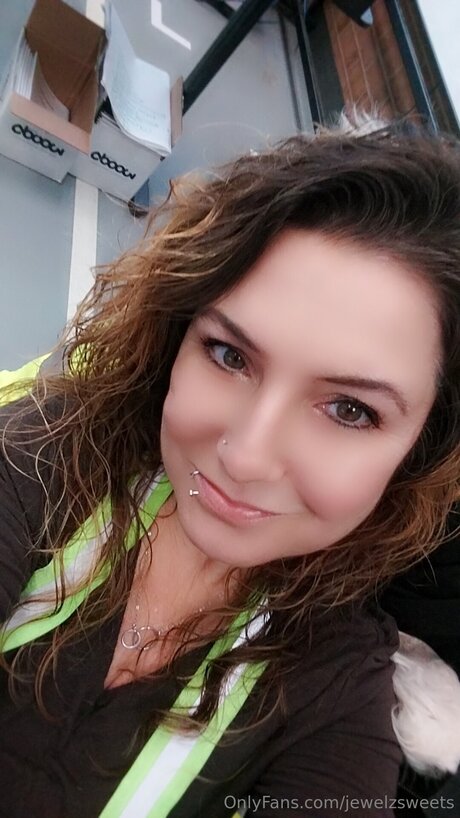 Jewelz Sweets model nice image