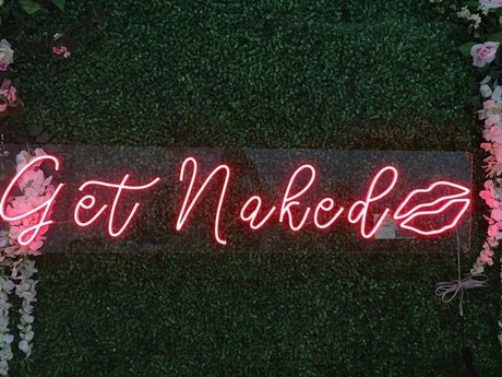 Rose and Stem hd actress img