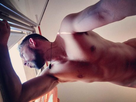 Jhon Salamandro model hd pic