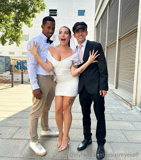 Jes s Reyes_ high quality model images