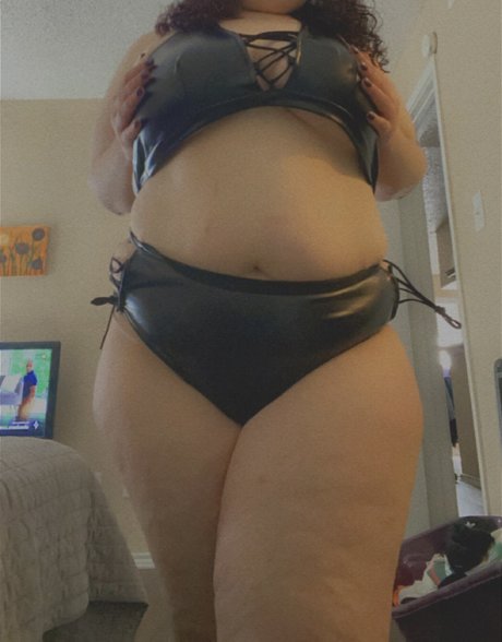 mocosa beautiful model images