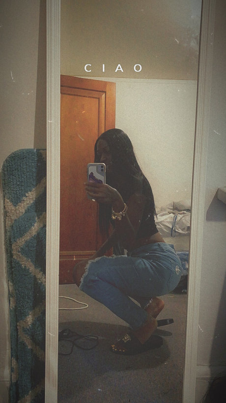 MkeNeishaa nudes star photo