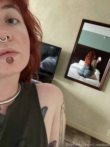 miz mandaaa high quality star photo