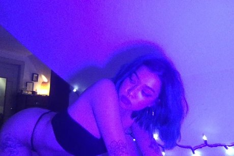 miya model high quality pictures