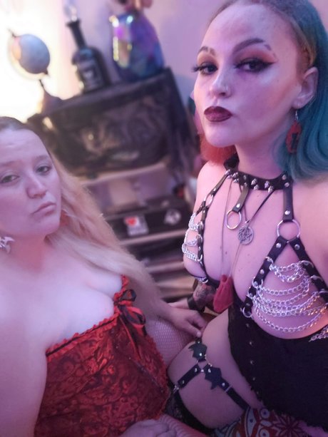 Highnymphsoul_ model nice pic