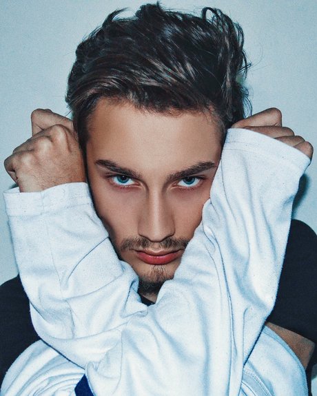 Mistic Land sexy model pic