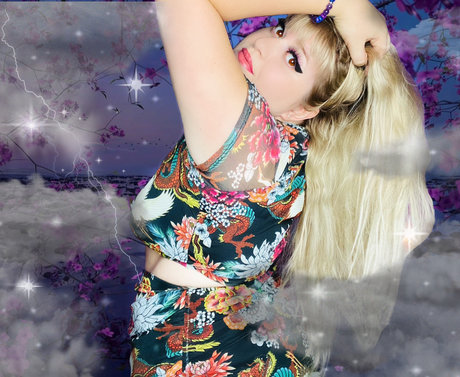 Mistress Mary J nice star photos