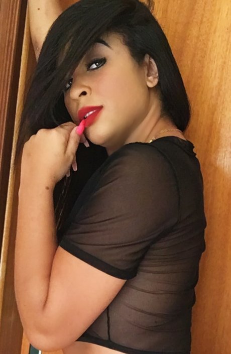 Morena Flor pornstar gallery