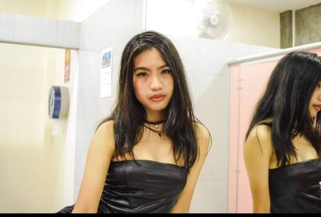 MOOK actress picture