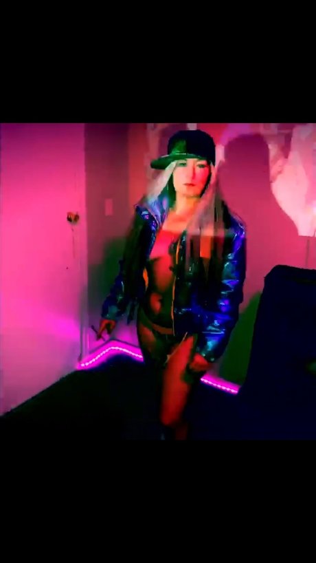 MommaOface pornstar nice galleries