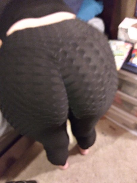 Molly b and Jc model art image